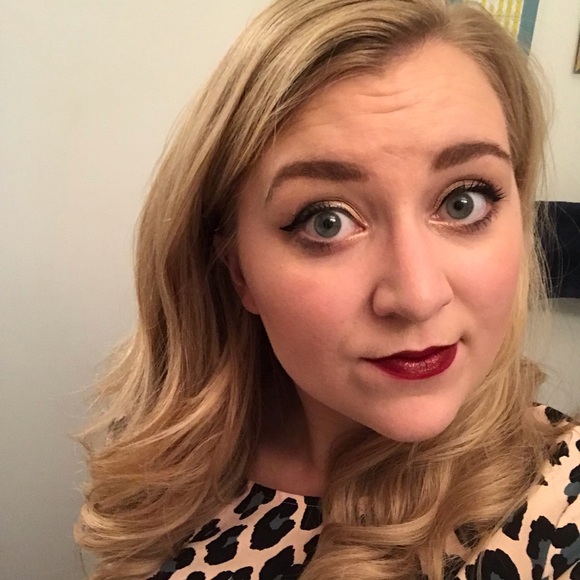 Meet your Posher, Michaela - Picture 1 of 1